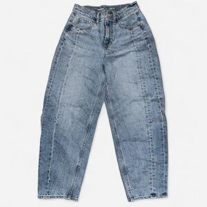 Old Navy Barrel Jeans - High Waisted